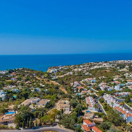 Villa Isabel By Galantevasques *